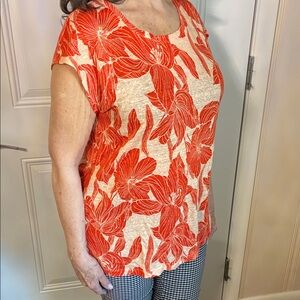 Tahari Orange Floral Short Sleeve Tee on Cream 100% linen